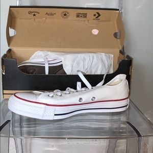 BRAND NEW white converse